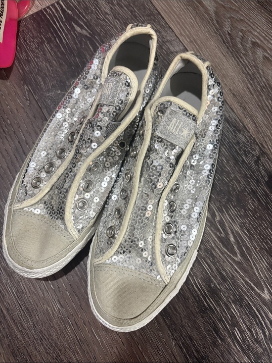 Converse All Stars Shoes - Sequin Slip-On Women's Sneakers in Silver